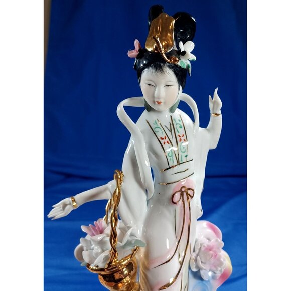 Vintage Delicate Porcelain Geisha Goddess Standing on Cloud With Flower Basket - Picture 8 of 16